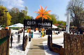 Sonnendeck Sud In Braunschweig Bei Szene38 De Braunschweigs Einziger Beach Club Der Nicht Ein Stadt Sondern Ein Dach Strand Ist Braunschweig Stadt Parkhaus
