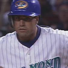 Primer jonrón en la historia de los D-backs de Arizona