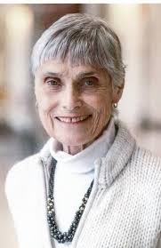 Carolyn Oakes's Instagram, Twitter & Facebook