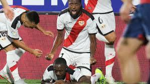 A spanyol bajnokság azért a világon a legjobb, mert a legjobbak lépnek itt pályára. Eszmeletlenul Nagy Gollal Dolt El A Spanyol Bajnoki 24 Hu