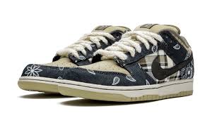 Fresh patio styles for your outdoor space. Travis Scott X Nike Sb Dunk Low Collaboration Release Date Ct5053 001 Sole Collector