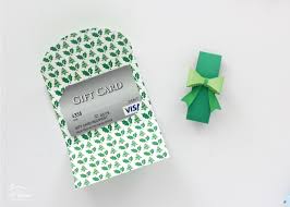 It is really important that the edges meet perfectly in the middle. Diy Gift Card Holders With Printable Template Gift Card Holder Gift Card Holder Template Gift Card Envelope