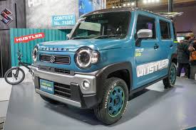 新型ハスラー使ってどう遊ぶ ストリートが楽しくなる今どきなカスタムとは 東京オートサロン2020 スタイルワゴン ドレスアップナビ カードレスアップの情報を発信するwebサイト ハスラー カスタム スズキ ハスラー カスタム ハスラー スズキ