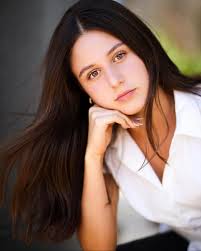 Love these 2024 memories 💭🥳🌷 can't wait to make some more magic in 2025.  Super excited to be off to Sydney later this week & Melbourne after that ✌🏼