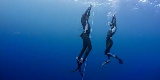 I can hold my breath for 2 minutes 34.77 seconds. Freediving Course For Aed 425 At Apnea Zone Diving And Snorkeling Club
