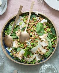 Salade D Epeautre Aux Petits Pois Pour 10 Personnes Recettes Elle A Table Recette Recettes De Cuisine Aliments Verts Cuisine