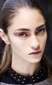 Pat Mcgrath 18 Most Beautiful Runway Makeup Looks Cosset Moi Runway Makeup High Fashion Makeup Fashion Makeup