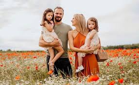 See more of hln.be on facebook. Enceinte Et Mere De Deux Enfants Elle Apprend Une Terrible Nouvelle Qui Bouleverse Sa Vie The Talent In You