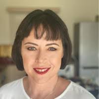 Mari Rogers's Instagram, Twitter & Facebook