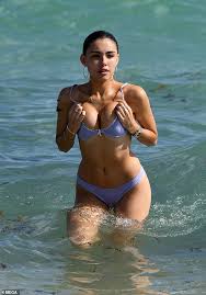 Luv vs the world 2 wallpaper (20) mac miller wallpapers (31) madara uchiha wallpapers (27) madison beer wallpapers (58) mai sakurajima wallpapers (35) man on the moon 3 wallpapers. Madison Beer Channels Her Inner Bond Girl As She Emerges From The Ocean In A Skimpy Bikini Daily Mail Online