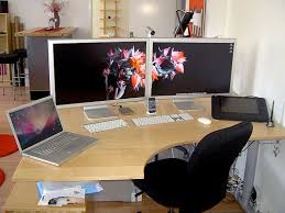 50 Amazing Home Office Workstation Setups Bluefaqs Mac Setup Home Office Setup Office Setup