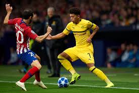 Wir freuen uns nicht über das geld, sondern sind traurig, dass er weg ist. Borussia Dortmund Bvb Verbleib Wayne Rooneys Tipp Fur Jadon Sancho