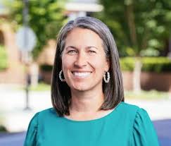 Help us welcome our newest team member, Meredith Rivers! 👏 As Brokerage  Operations Manager, Meredith plays a vital role in the smooth functioning  of our real estate brokerage department and ensures the