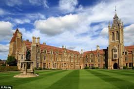 Looking For The Good Life Forget The Scottish Islands And Cornish Coasts You Re Better Off In Surrey School Fees Private School British Education