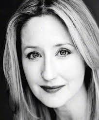 Lauren Ward's Instagram, Twitter & Facebook