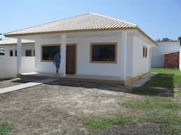 Claro que uma planta de casa de campo para ser completa precisa ter uma piscina para os dias quentes. Casas Baratas Dicas Para Construir Casas De Baixo Custo