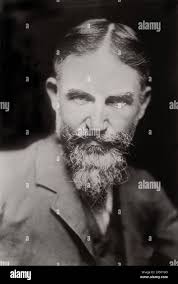 Bart mehr -Fotos und -Bildmaterial in hoher Auflösung