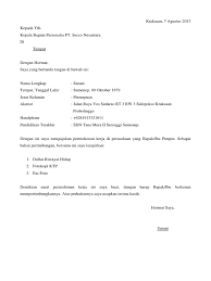 Surat lamaran kerja merupakan surat yang berfungsi untuk melamar suatu posisi pekerjaan kepada orang atau perusahaan. Surat Lamaran Kerja Ibu Ndut