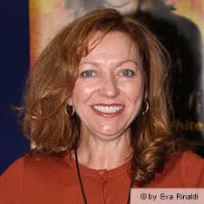 Synchronsprecher von Julie White buchen