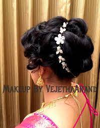 Indian Bride S Bridal Reception Hairstyle By Vejetha For Swank Studio Saree Blouse Bob Wedding Hairstyles Mother Of The Bride Hair Indian Wedding Hairstyles