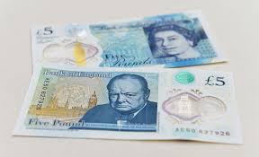 The scottish banks issue notes in denominations of £5, £10, £20, £50 and £100. Spend Your Old 5 Notes Today While They Are Still Legal Tender The Independent The Independent