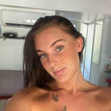 Good evening, we are stuck in Cardwell and we would like to go to Cairns.  Does anyone happen to plan to make the trip? Thanks ☺️