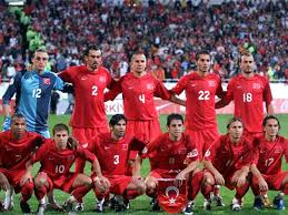 Turkije plaatste zich voor het ek voetbal door tweede te worden in een groep met frankrijk, ijsland en albanië. Euro 2008 Voorbeschouwing Turkije Goal Com