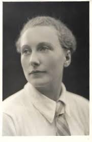 Edith CLARK