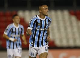Check out his latest detailed stats including goals, assists, strengths & weaknesses and match ratings. Outbreak Shrinks Market For Brazilian Football Transfers Daily Sabah