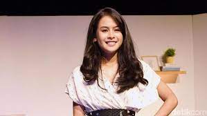 Ayunda faza maudya atau yang terkenal dengan nama maudy ayunda adalah seorang aktris dan penyanyi asal indonesia umur 25 tahun yang ladih di jakarta, pada 19 desember. Maudy Ayunda Entered The 100 Most Beautiful Women In The World 2020 The Only One From Indonesia Netral News