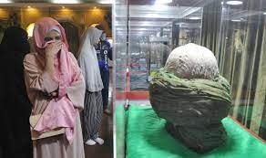 Meski jumlah nabi yang ada sangat banyak, namun nama nama nabi dan rasul yang wajib kita imani hanya ada sebanyak 25. Subhanallah Inilah Benda Peninggalan Nabi Muhammad Saw Melihatnya Dapat Menambah Cinta Kita Kepada Beliau Mimbar Raudhah