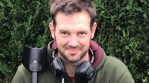 Suffolk detectorist finds Anglo-Saxon gold pyramid mount