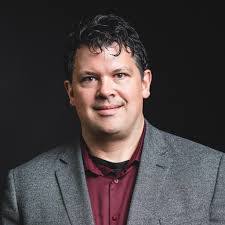 Kurt Lowe's Instagram, Twitter & Facebook