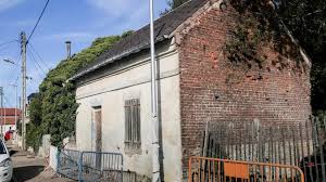 Apres Trente Ans A L Abandon Une Maison Est Recuperee Par La Ville De Berck