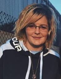 Sharon Blizzard's Instagram, Twitter & Facebook