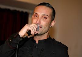 Nuno Guerreiro, vocalista da Ala dos Namorados, morre aos 52 anos