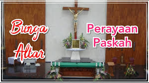 Layanan tersebut meliputi dekorasi altar dan pembuatan gate/gapura gereja dengan aneka bahan baku seperti styrofoam, kain, lilin dan balon. Merangkai Bunga Altar Untuk Perayaan Paskah Youtube