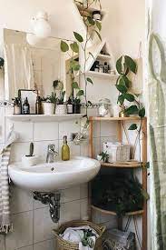 Discover (and save!) your own pins on pinterest. The 25 Best Organization Hacks For Small Spaces On Pinterest Elegant Bathroom Small Bathroom Decor Apartment Decor