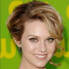 Forever, Hilarie Burton guest star