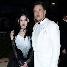 Elon musk's twitter page is a peculiar place; Grimes Claps Back At Critics Of Elon Musk On Tiktok Celebrity Land International