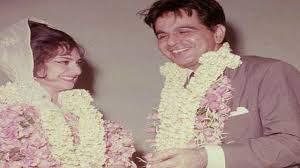 Also find latest saira banu news on etimes. Dilip Kumar Marriage Dilip Kumar Was 44 And Saira Banu 22 Dilip Kumar Unknown Fact 09 Youtube