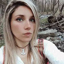 Photo posted by Natascha Stocco (Videoclips)🎬 (@nataschastocco)