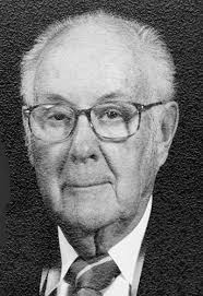 Warren W. Stucki 1921-2018