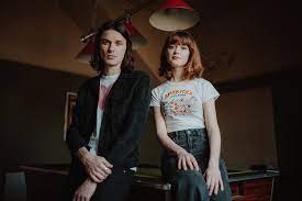 Maisie peters | free listening on soundcloud. Maisie Peters Has Launched A New Song Funeral Feat James Bay Dork