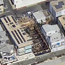 If i had to start a side hustle now to make extra money, this is what i'd do. Mark Cuban S House Former In Manhattan Beach Ca Google Maps