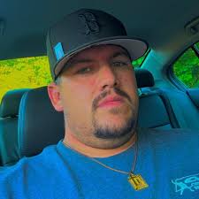 Taylor Swift gave Caitlin Clark four bags of Eras Tour merchandise, a note,  and invited her to attend a Chiefs' game and told her that she and Travis  Kelce are exited to