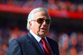 He is the son of the late worcester, massachusetts, businessman, and philanthropist jacob hiatt. What We Know About Robert Kraft S Net Worth Girlfriend And Former Wife