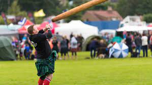 Highland games are festivals held throughout the year in scotland and many other countries of the world as a way of celebrating scottish and celtic culture and heritage, especially that of the highlands. Highland Games 2020 In Schottland Termine Und Orte
