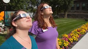 The year 2017 in photos