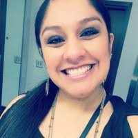 Deanna Lopez's Instagram, Twitter & Facebook